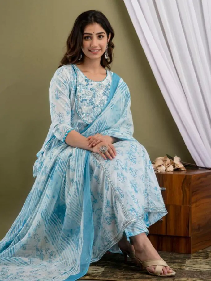 Women Embroidered Anarkali Kurta Set