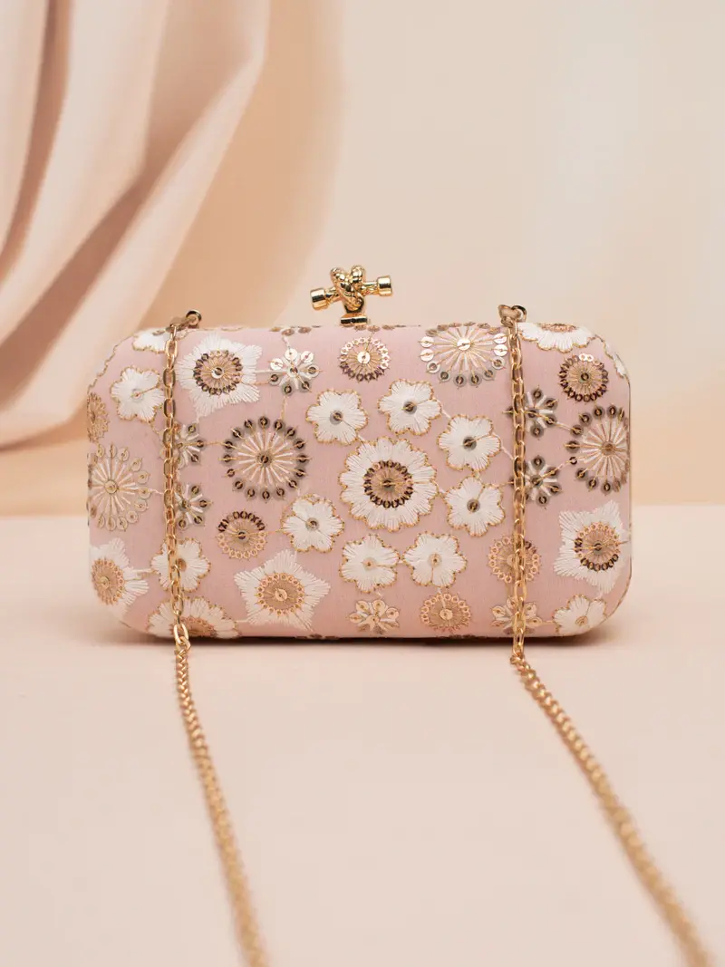Women Blush Petal Clutch – Soft pink