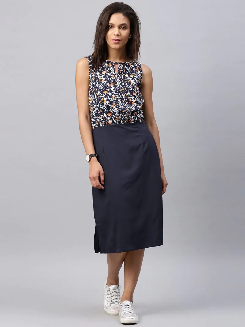 Women Navy Printed Sheath Dress