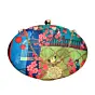 Woman Open Cage Print Clutch