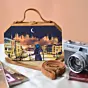 Women Girl With Beautiful Location Print Clutch
