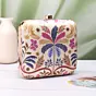 Woman Floral Majesty Box Printed Clutch