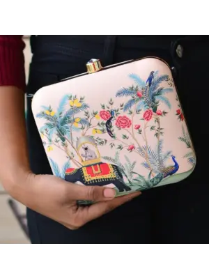 Women Elephant Printed Clutch