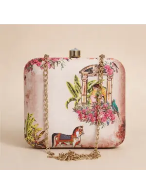 Women Ancient Women Printed Clutch