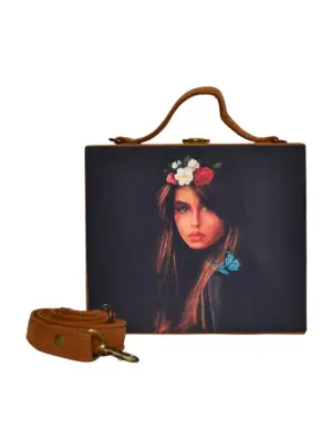 Women Native Blue Eyes Girl Clutch