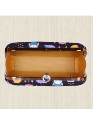 Women Owl Printed Clutch