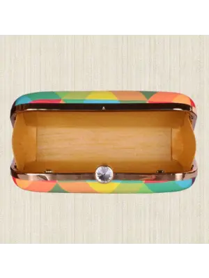 Women Geometric Printed Clutch
