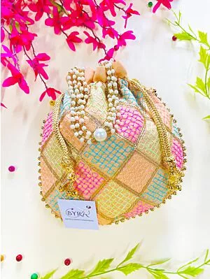 Multicolor Thread Embroidered Peach Potli for Women