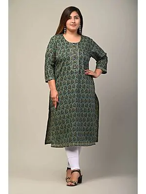 Women Floral Print Cotton Plus Size Straight Kurta (Green)
