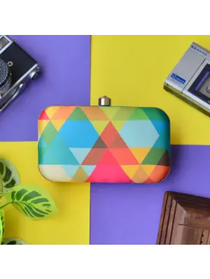 Women Geometric Printed Clutch
