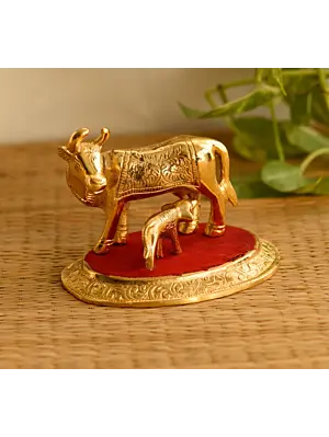 Golden Metal Kamadhenu Cow With Calf Statue Animal Figurines