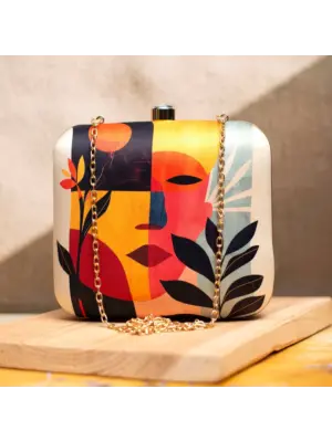 Woman Multicolour Abstract Art Printed Clutch