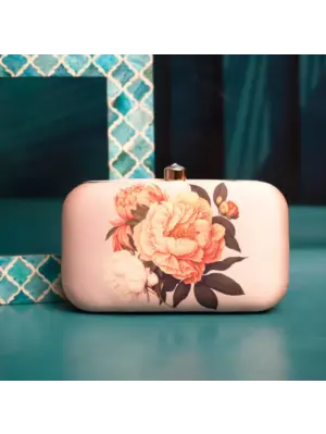 Woman Floral Printed Clutch