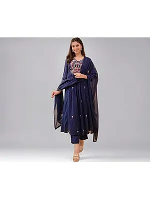 Women's Plus Size Embroidery Solid Anarkali Kurta and Pant Set with Dupatta