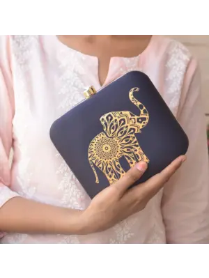 Woman Mother Daughter Twinning Printed Clutch