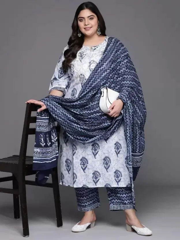 Women Plus Size White Printed Kurta with Trousers & With Dupatta