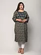 Women Pure Cotton Plus Size Straight Kurta with Floral Print (Blue)