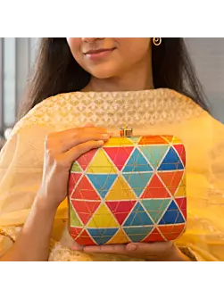 Women Vivid Geometric Abstract Print Clutch