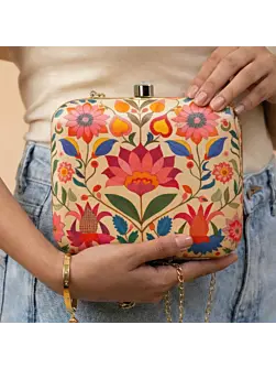 Women Beige Based Floral Printed Clutch