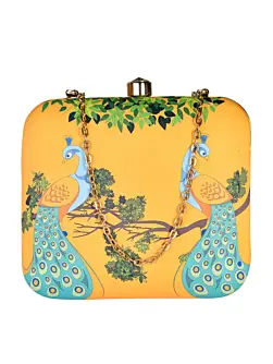 Women Elegant Peacock Printed Clutch
