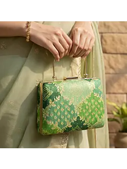 Woman Classic Green Ethnic Embroidered Clutch