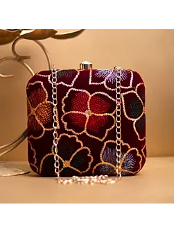 Woman Maroon Flower Sequenced Embroidery Clutch