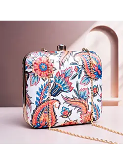 Women Bloosomy Printed Clutch