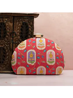 Woman Red Floral Printed Zari Embroidery Clutch