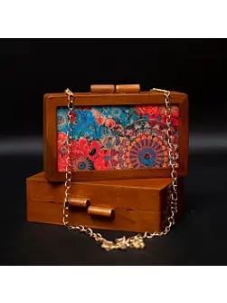Women Multicolour Wooden Printed Clutch
