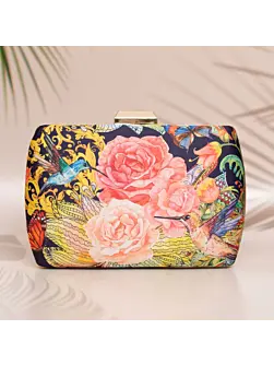 Woman Floral Island Printed Clutch