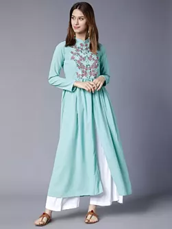 Women Embroidered Cotton Blend Frontslit Kurta  (Light Green)