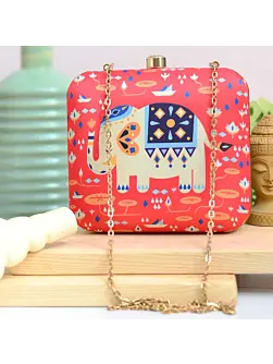 Women Quirky Elephant Printed Clutch