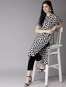 Women Printed Viscose Rayon Straight Kurta  (White, Black)