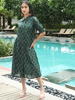 Women Green Printed Lurex Design A-Line Kurta