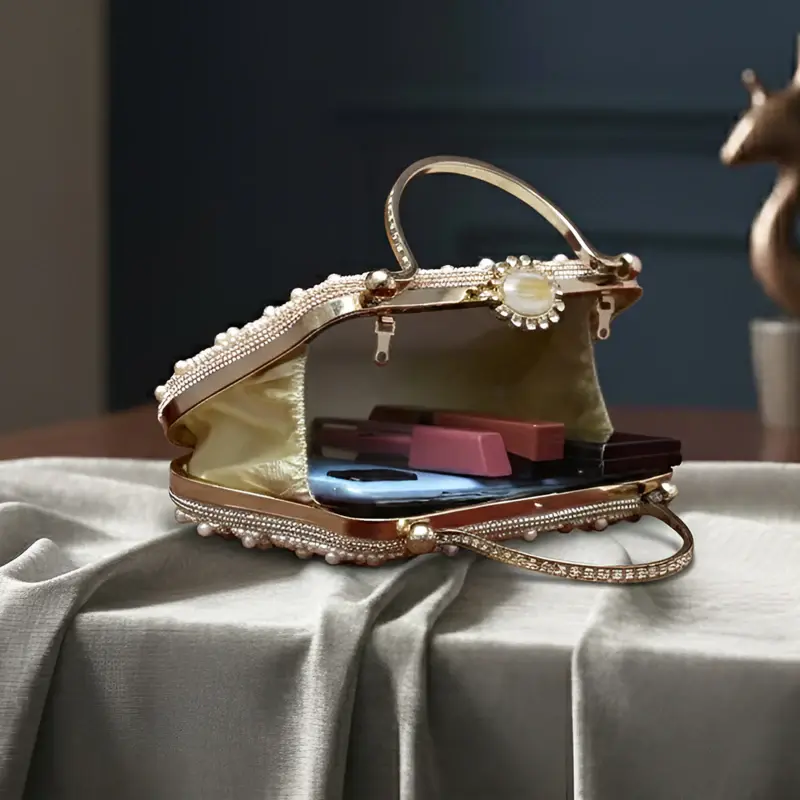 Women White Pearl & Arch-Pattern Handle Clutch