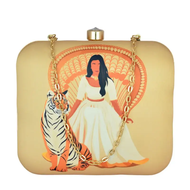 Women Queen With Tiger Printed Clutch