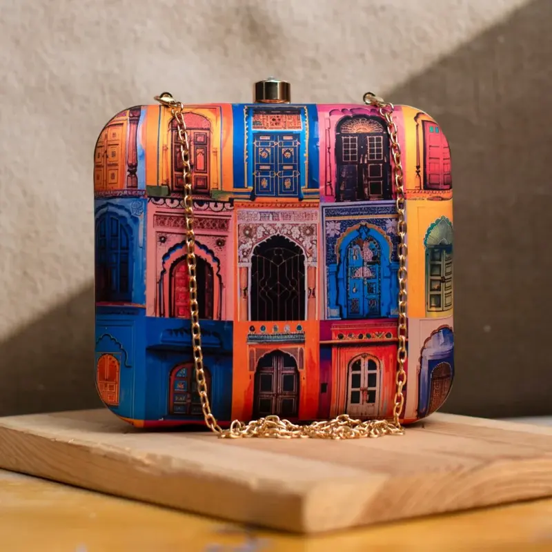 Woman Classic Mughal Doors Printed Clutch