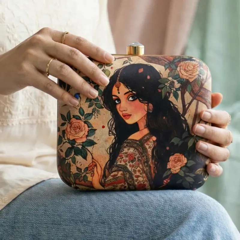 Women Indian Princess Printed Clutch