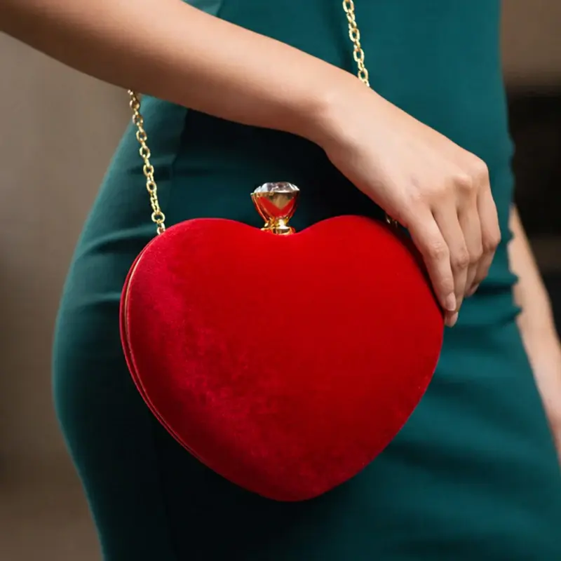 Women Red Velvet Fabric Heart Shape Clutch