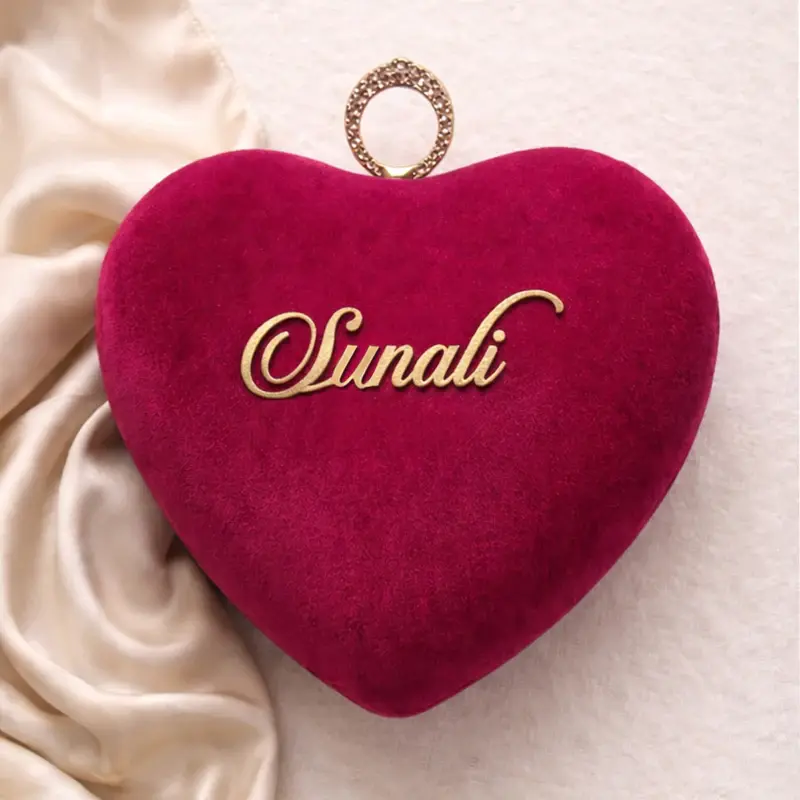 Woman Pink Heart-Shaped Velvet Name Customized Clutch
