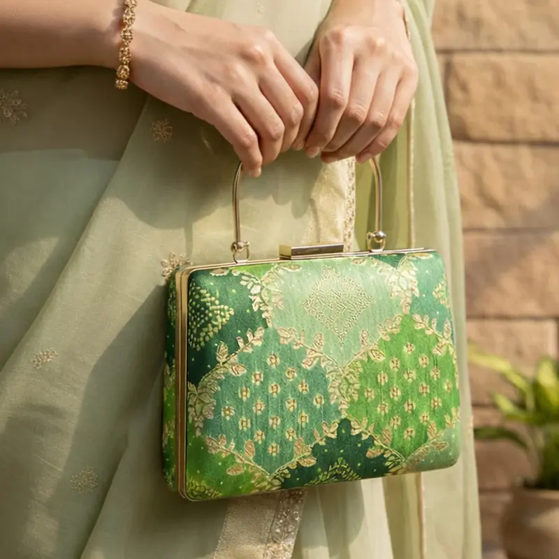 Woman Classic Green Ethnic Embroidered Clutch