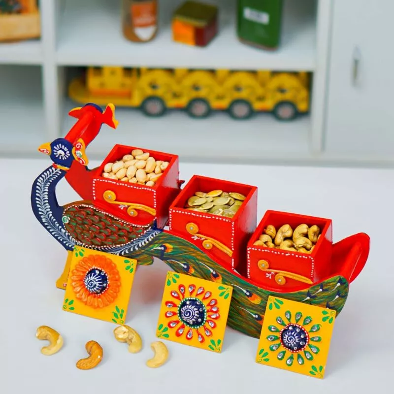 Wooden Decorative Peacock Shape Dry Fruit Box Home Decorative Statue and Showpiece