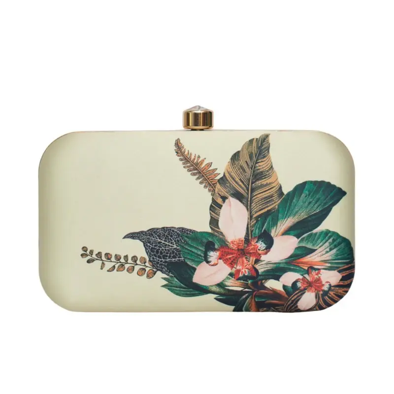 Woman Green Leaf Printed Clutch