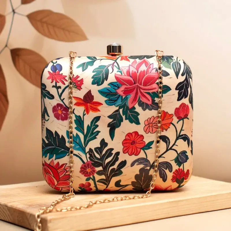 Women Red And Pink Floral Printed Clutch