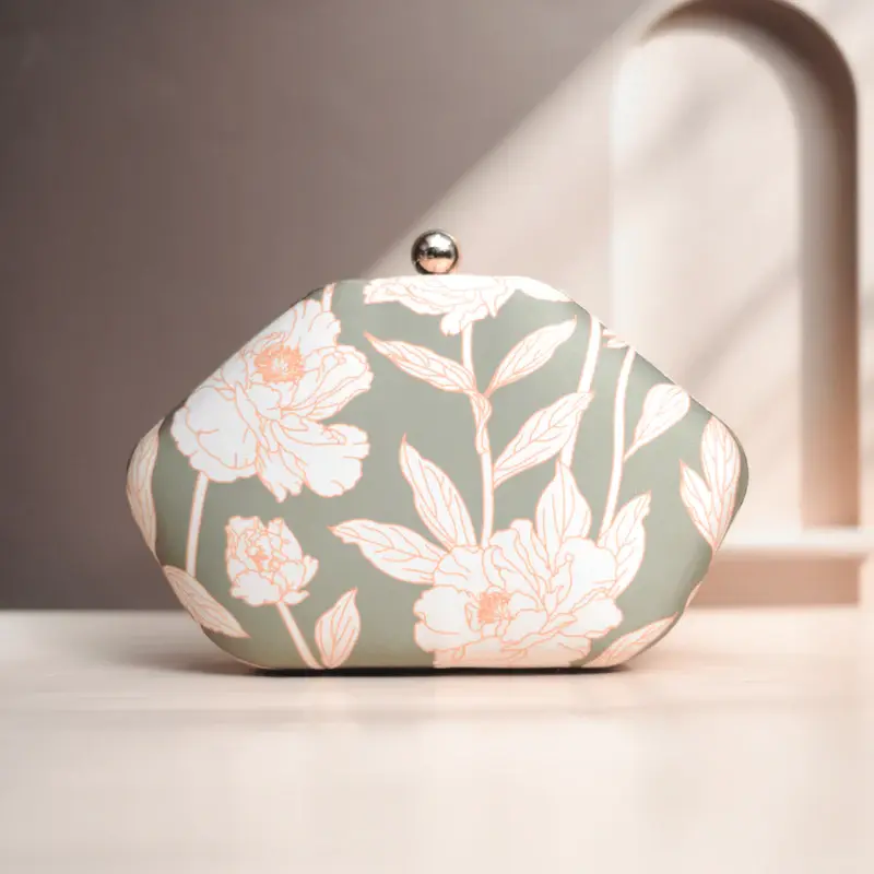 Woman Green And White Floral Printed Clutch