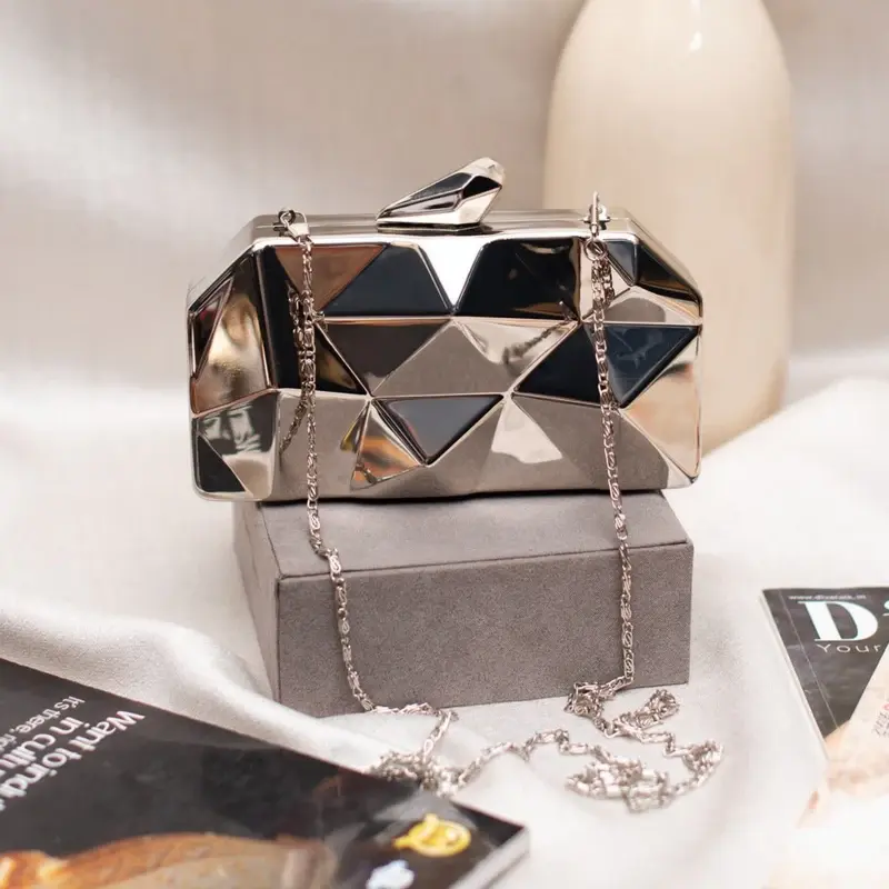 Women Metallic Silver Hexagon Metal Clutch