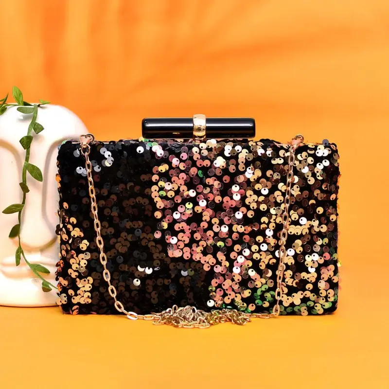 Woman Multi-colored Sequins Clutch